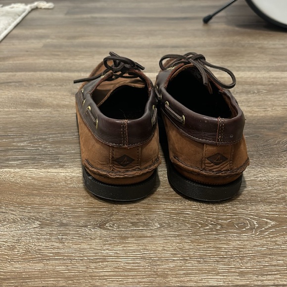 Sperry Shoes - Picture 4 of 7